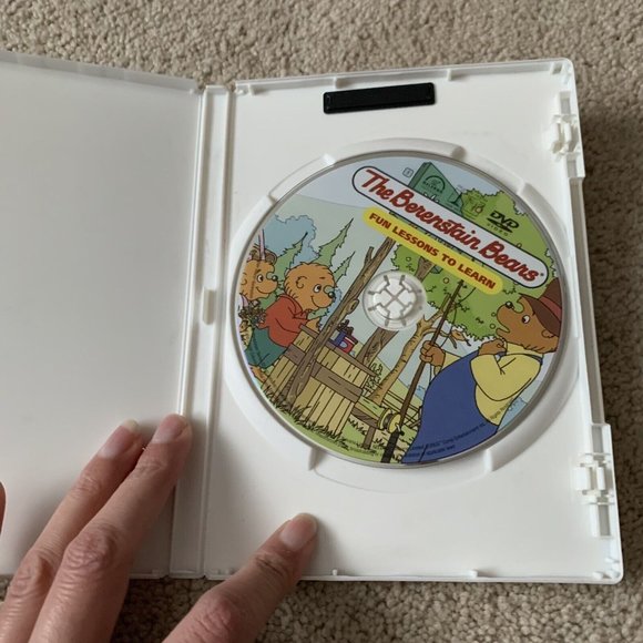 Berenstain Bears - Fun Lessons To Learn (DVD, 2003) - Picture 2 of 3